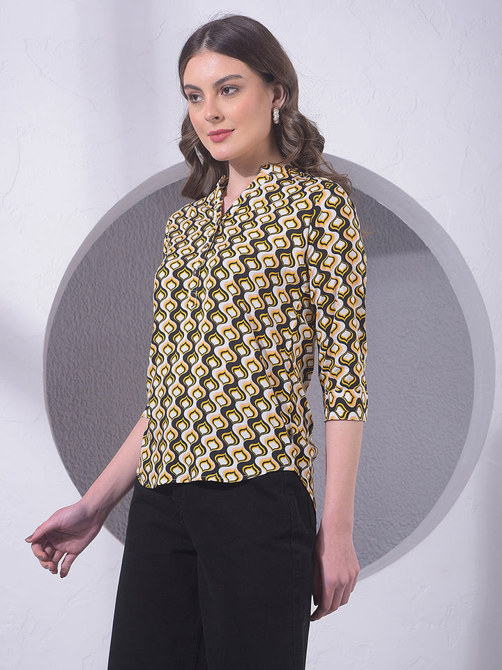  Motif Printed Top