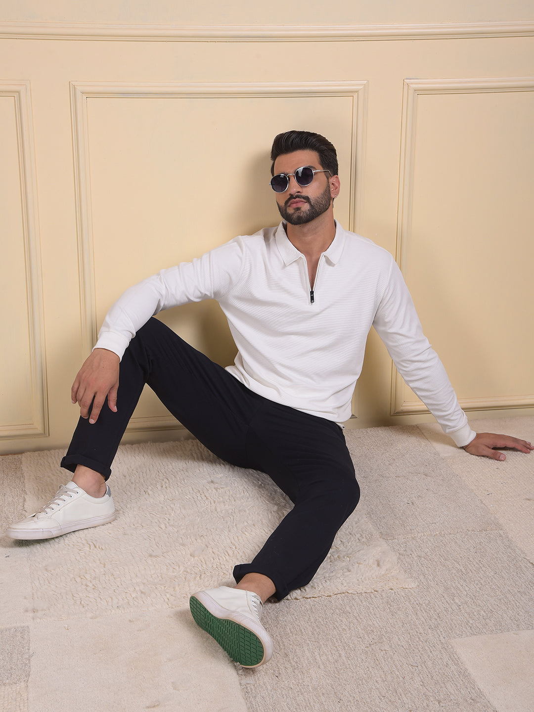 White Jacquard Polo Neck Knitted Sweatshirt