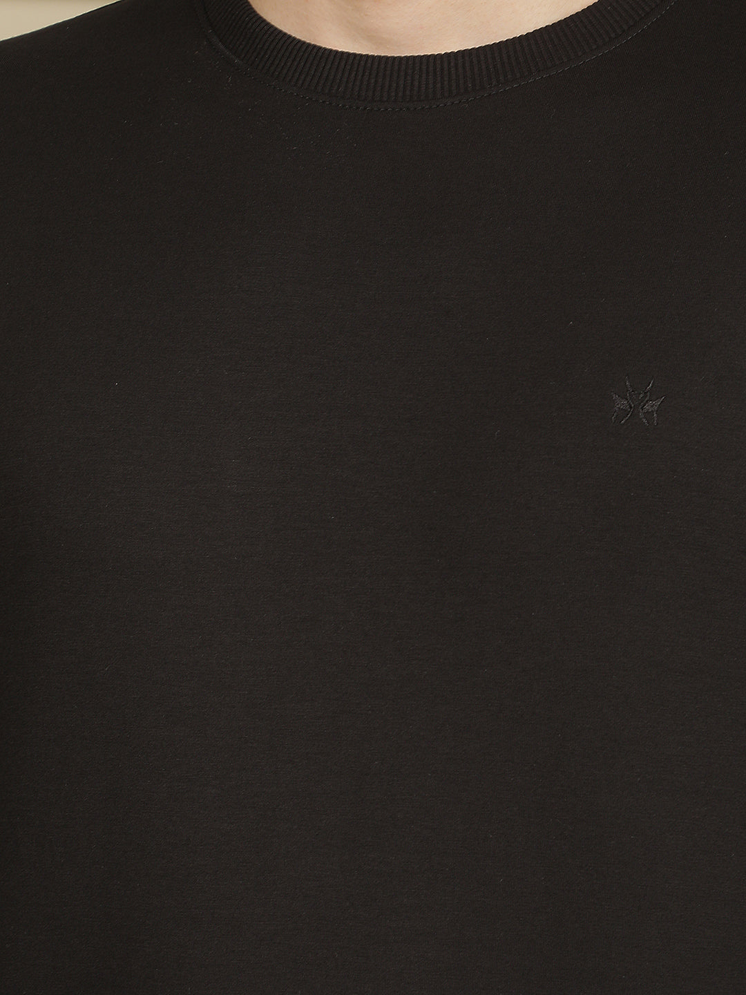Essential Obsidian Black Sweatshirt