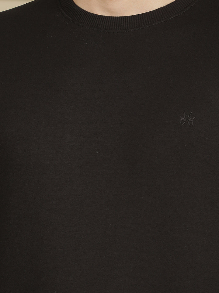 Essential Obsidian Black Sweatshirt