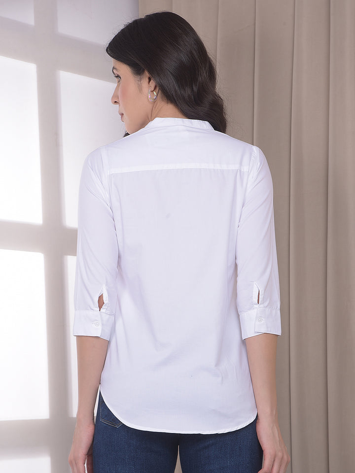 Trendy Crisp White V-Neck Shirt