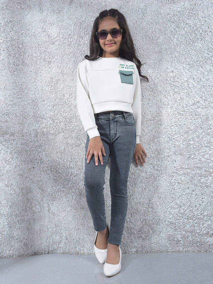 Off White Typographic Print Cropped Knitted-Sweatshirt