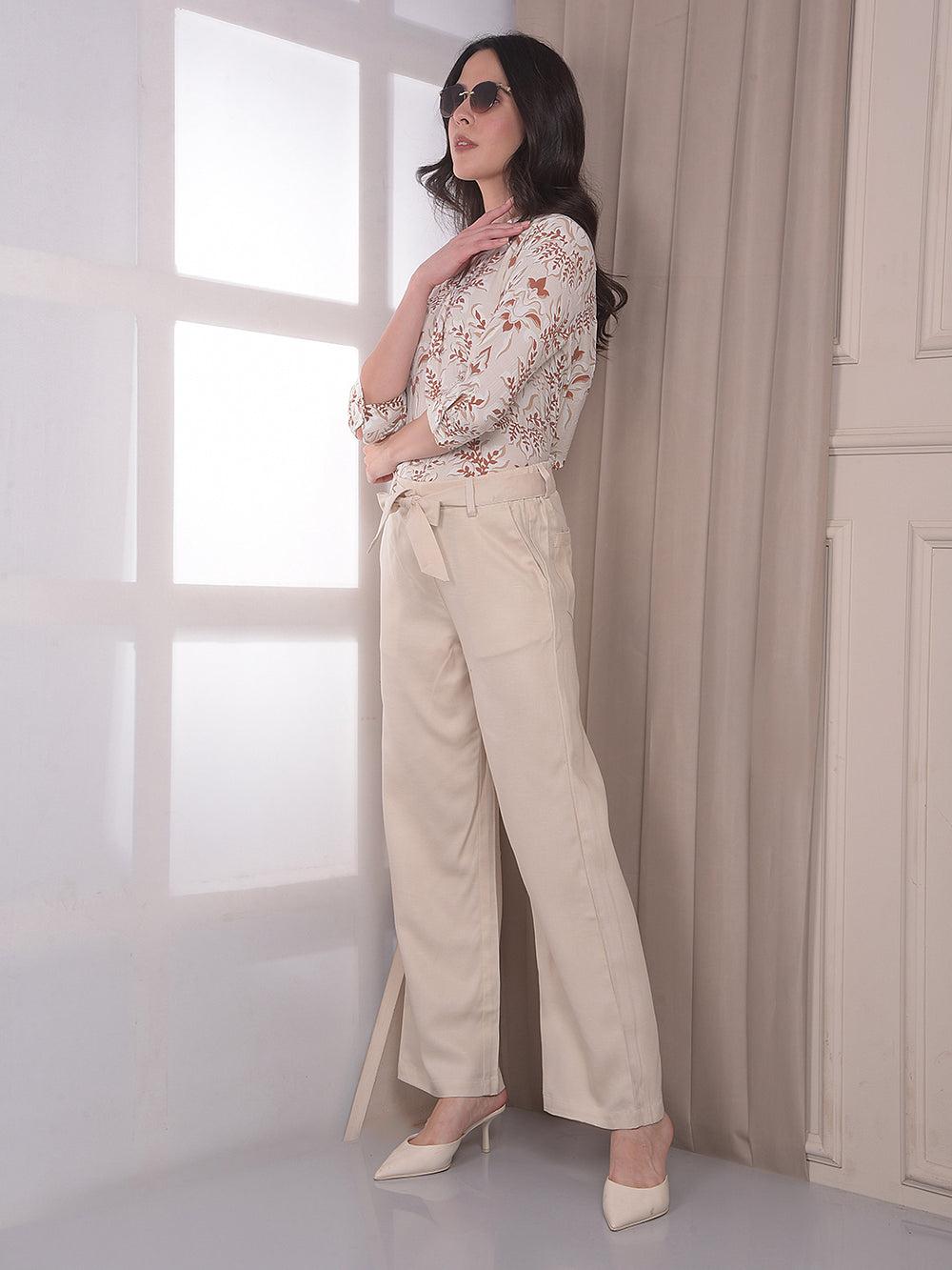 Off White Floral Print V-Neck Top