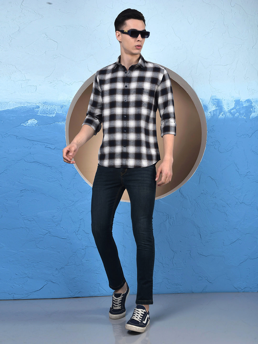 Classic Black Straight Leg Denim Jeans-Men Jeans-Crimsoune Club