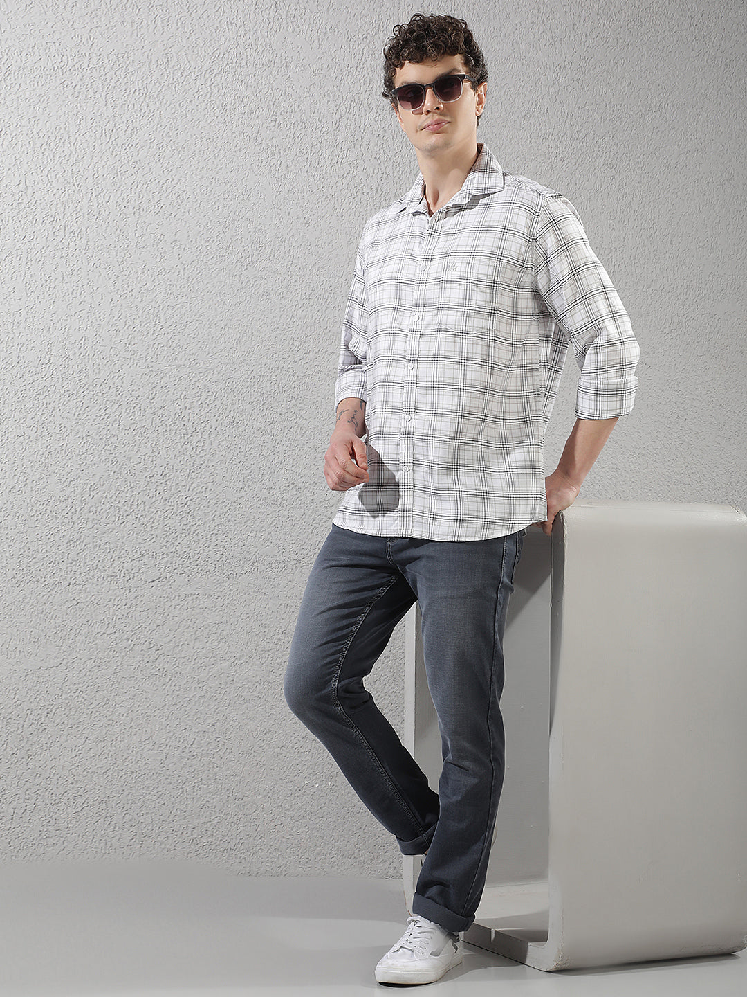 Tailored Breeze White Checked Shirt