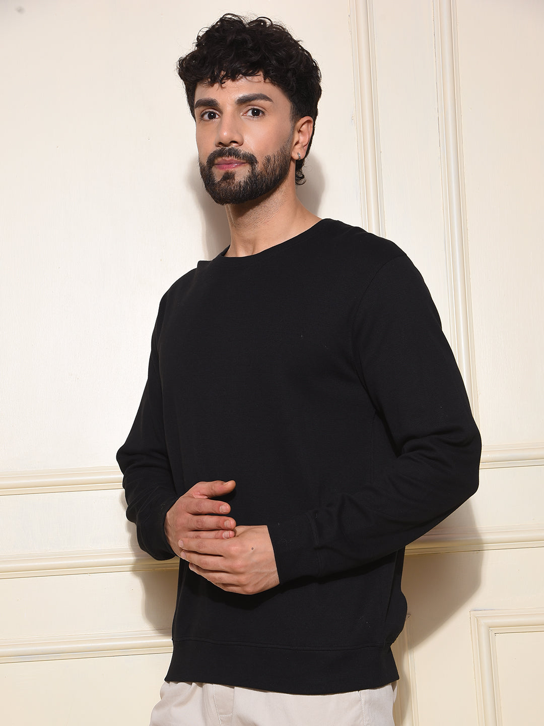 Edgy Black 100% Cotton Sweatshirt