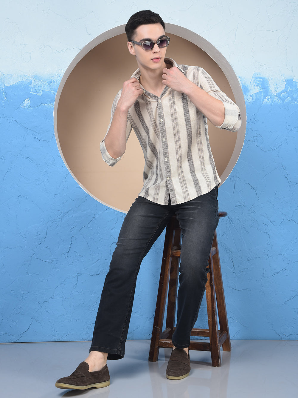 Beige Vertical Stripes Linen Straight Kurta