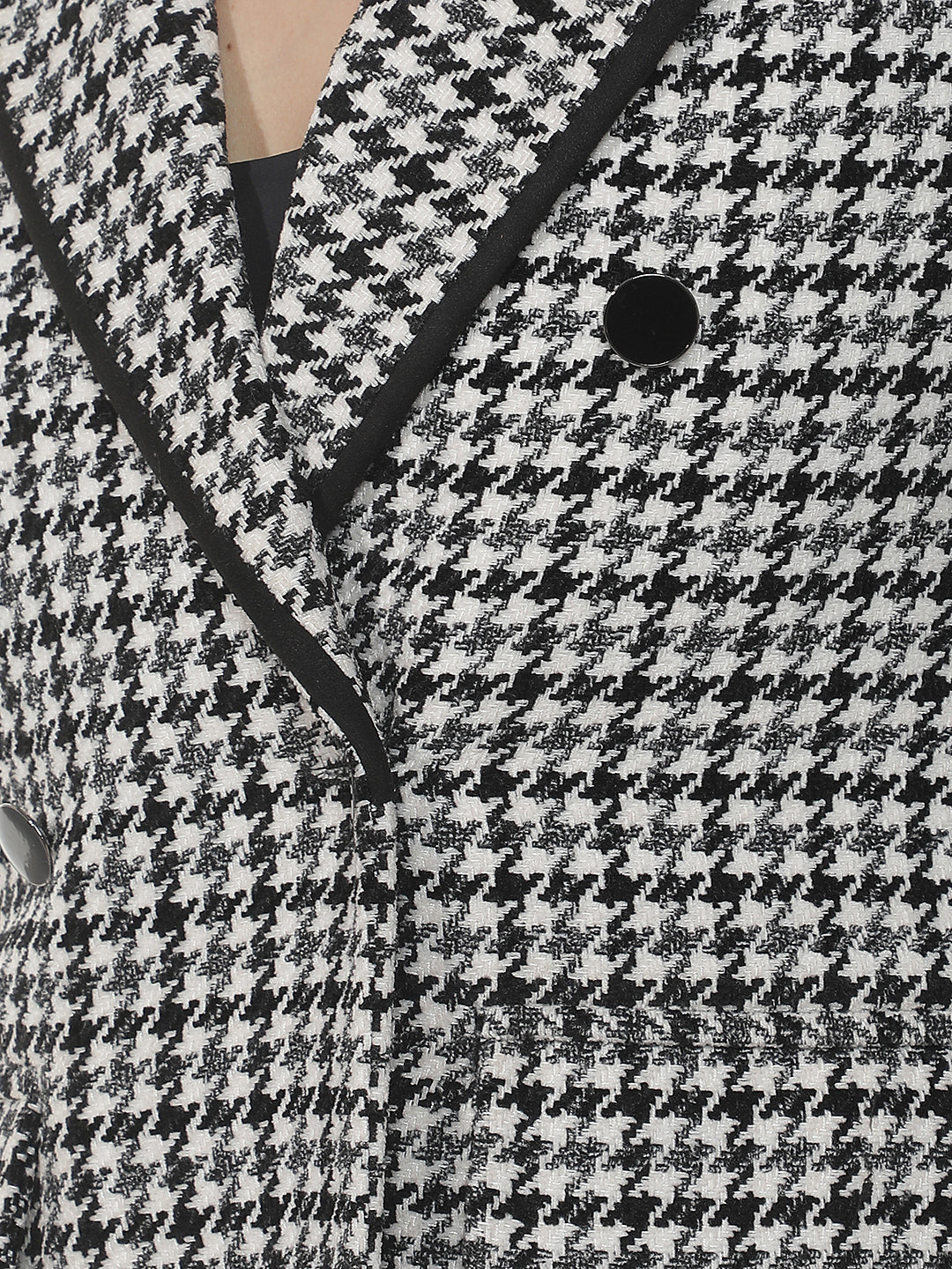 Black Jacquard Notched Lapel Blazer