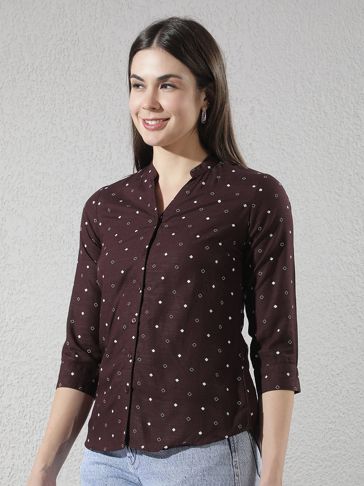Wine Printed V-Neck Linen Shirt
