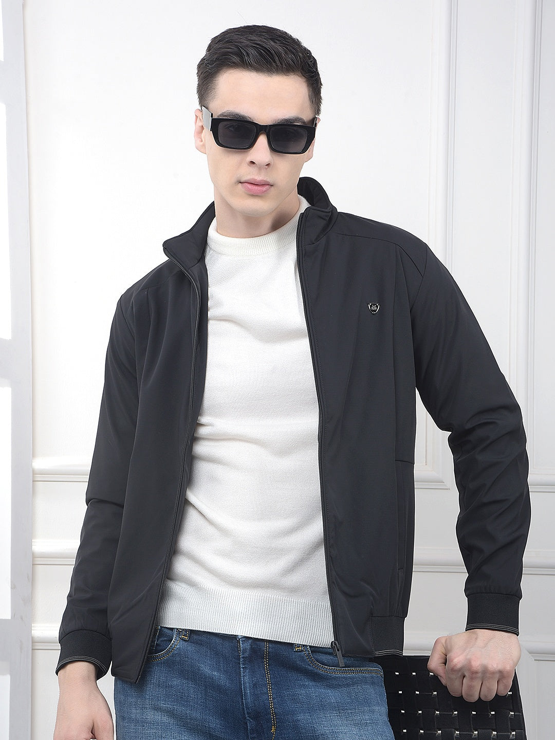 Trend-Forward Black Puffer Jacket