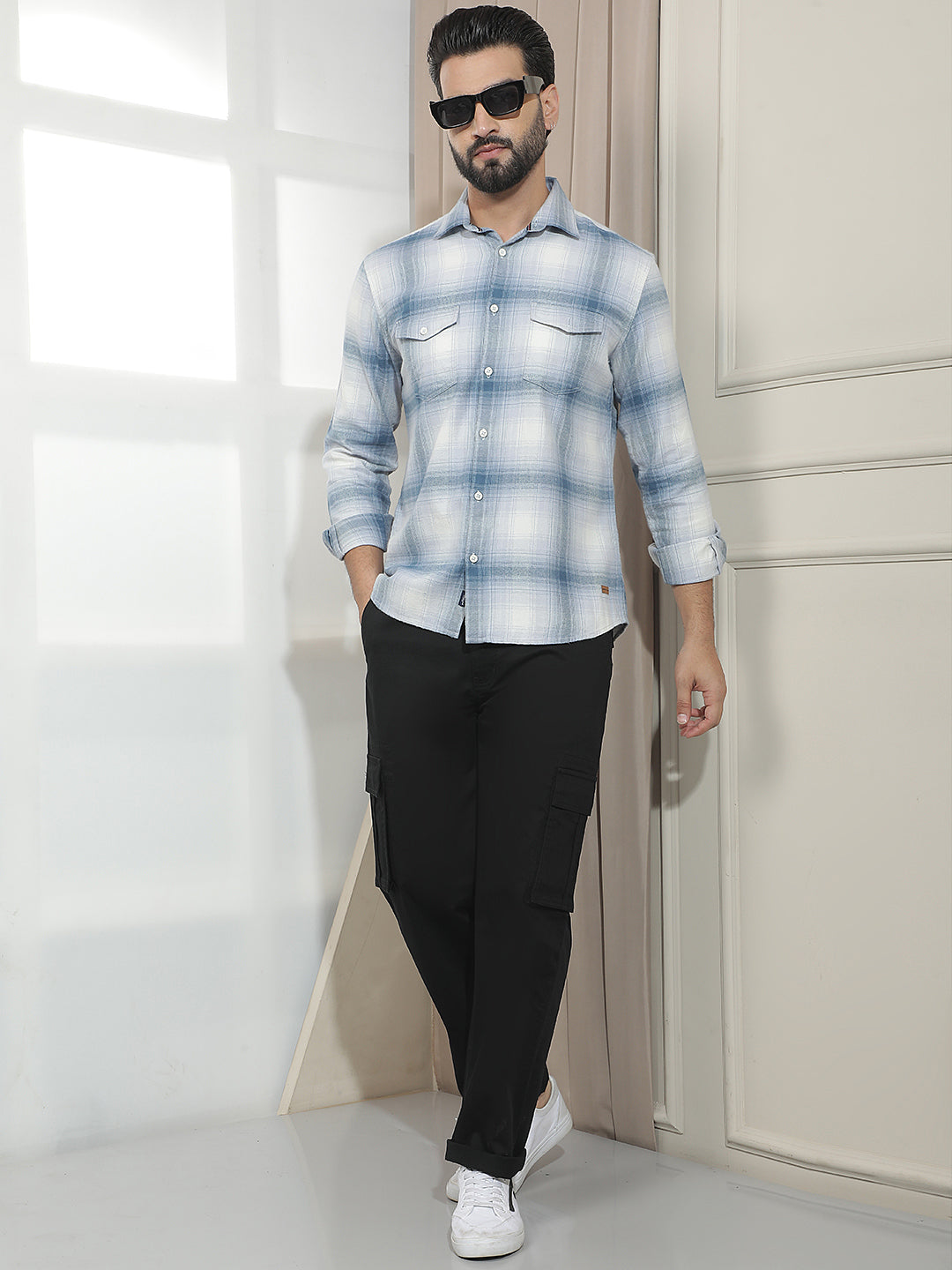 Relaxed Raven Black Cargo Trousers