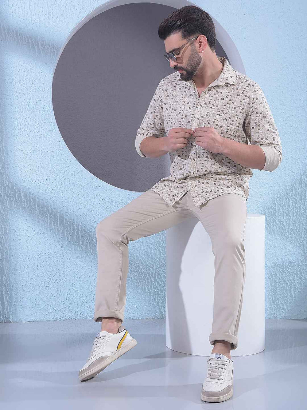 Elegant Cream Stretch Comfortable Casual Jeans