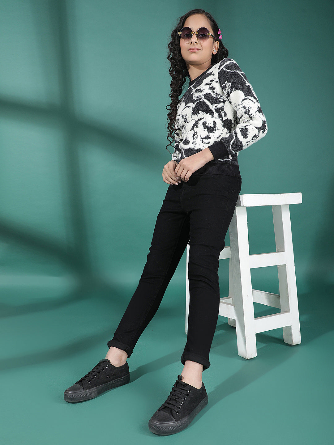 Black Abstract Print Sweater