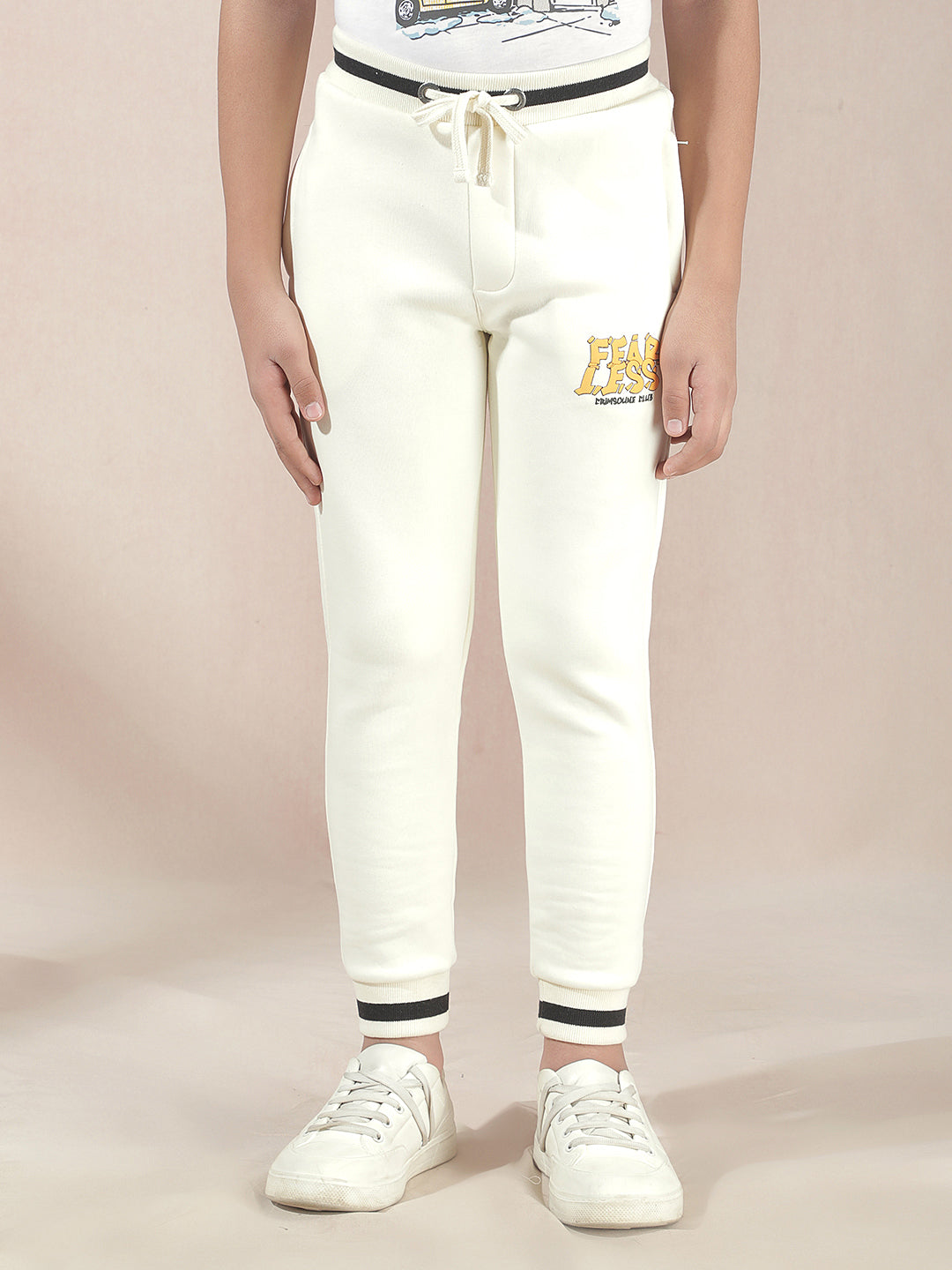 Cream Joggers with Relaxed Urban Comfort