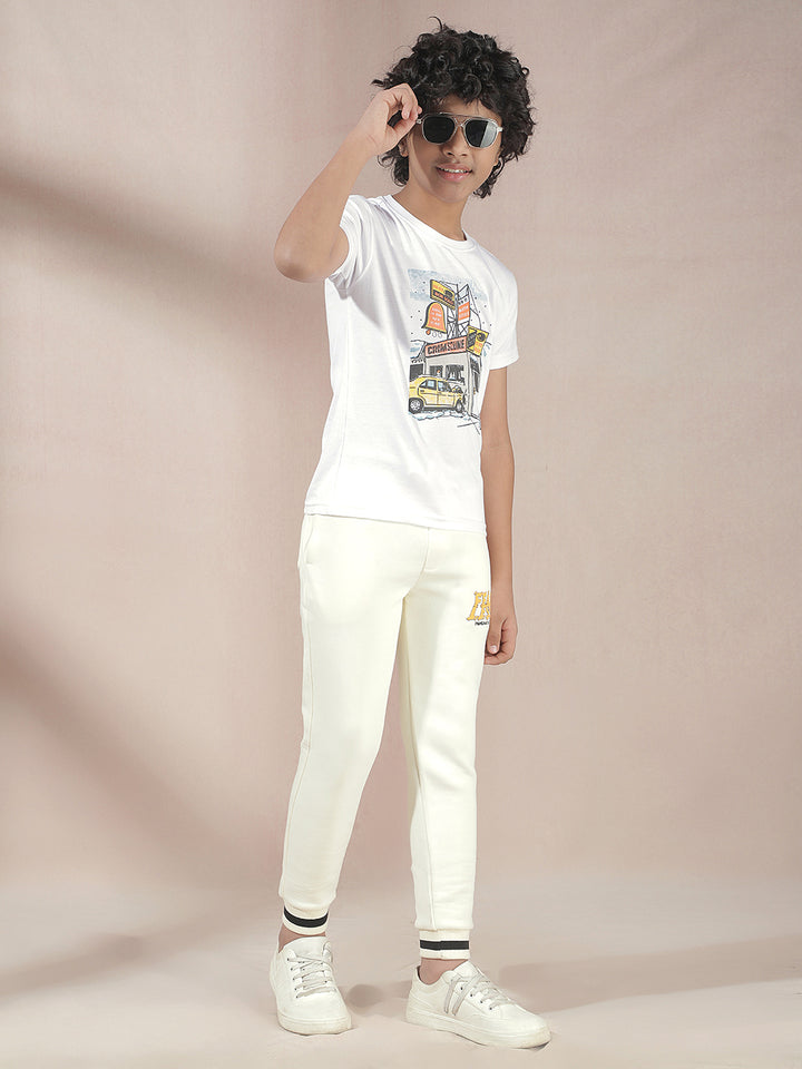 Cream Joggers with Relaxed Urban Comfort