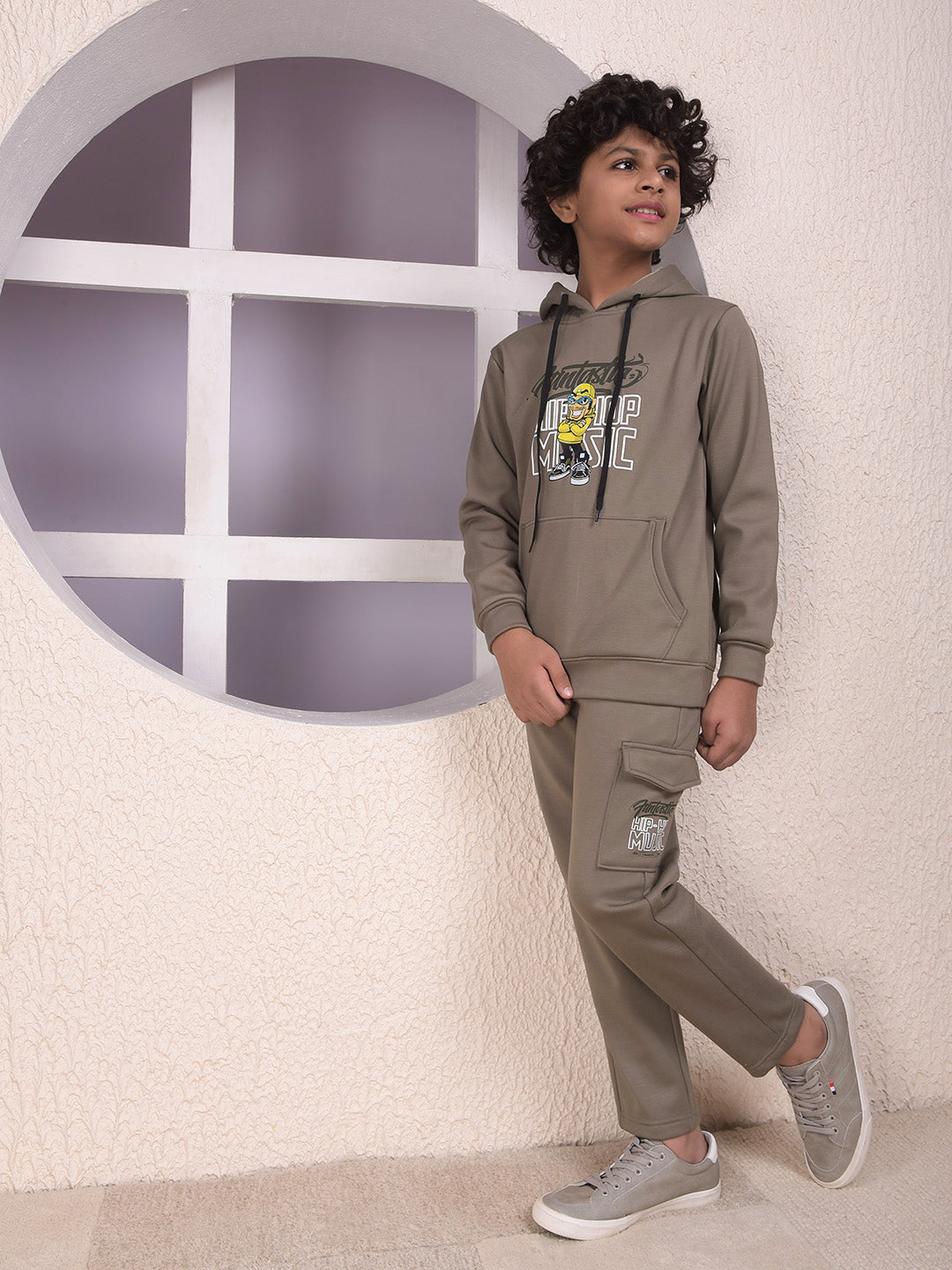 Olive Graphic Print Hooded Neck Sweatshirt