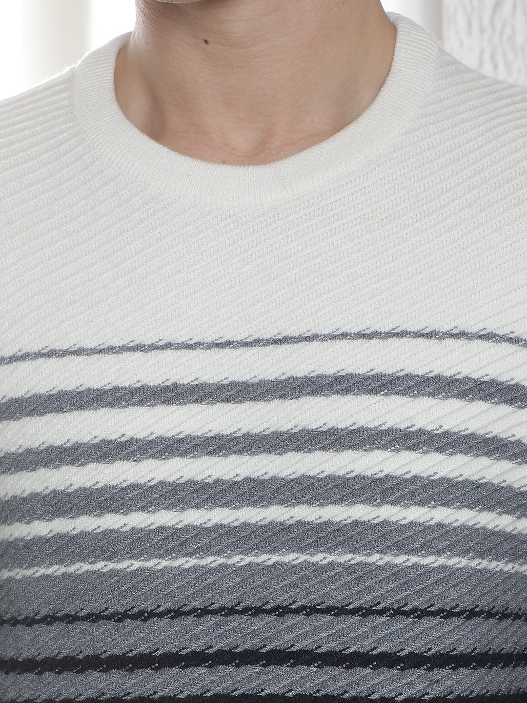 Navy Blue Horizontal Stripes Round Neck Sweater