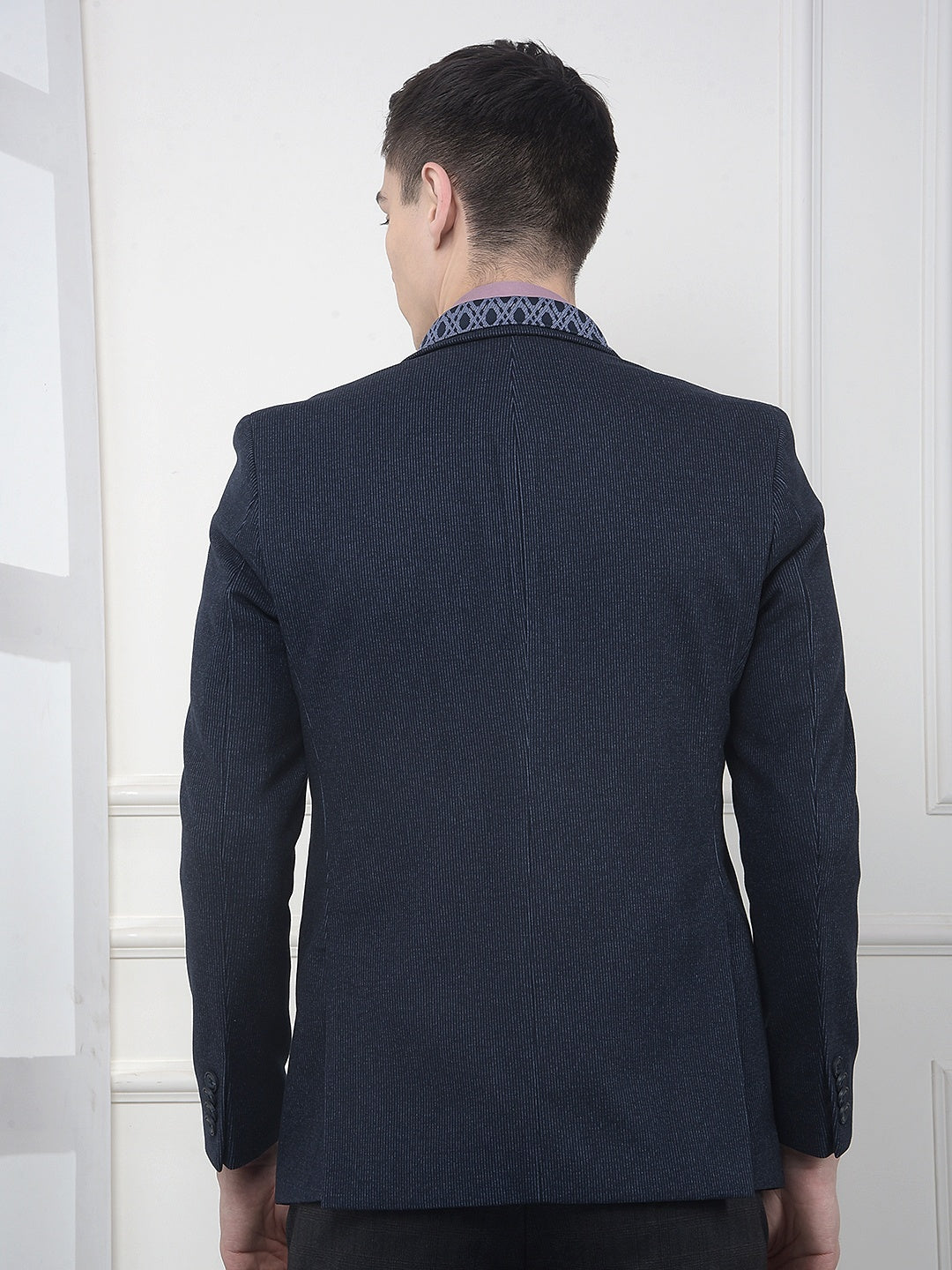 Navy Blue Notched Lapel Single-Breasted Blazer
