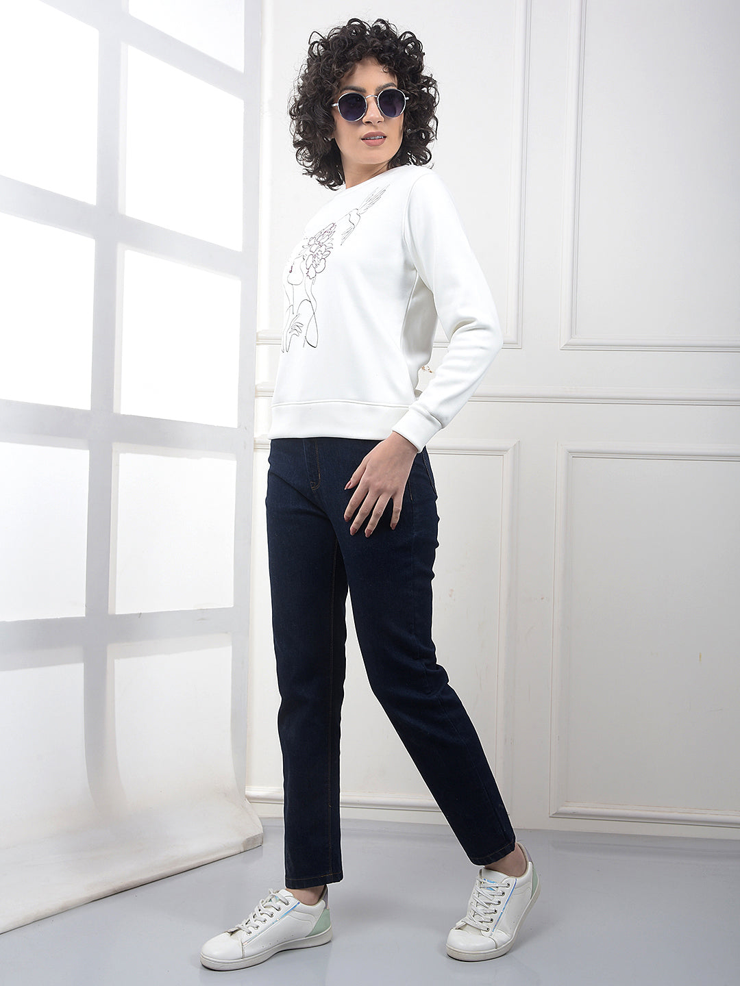 White Graphic Print Sweatshirt