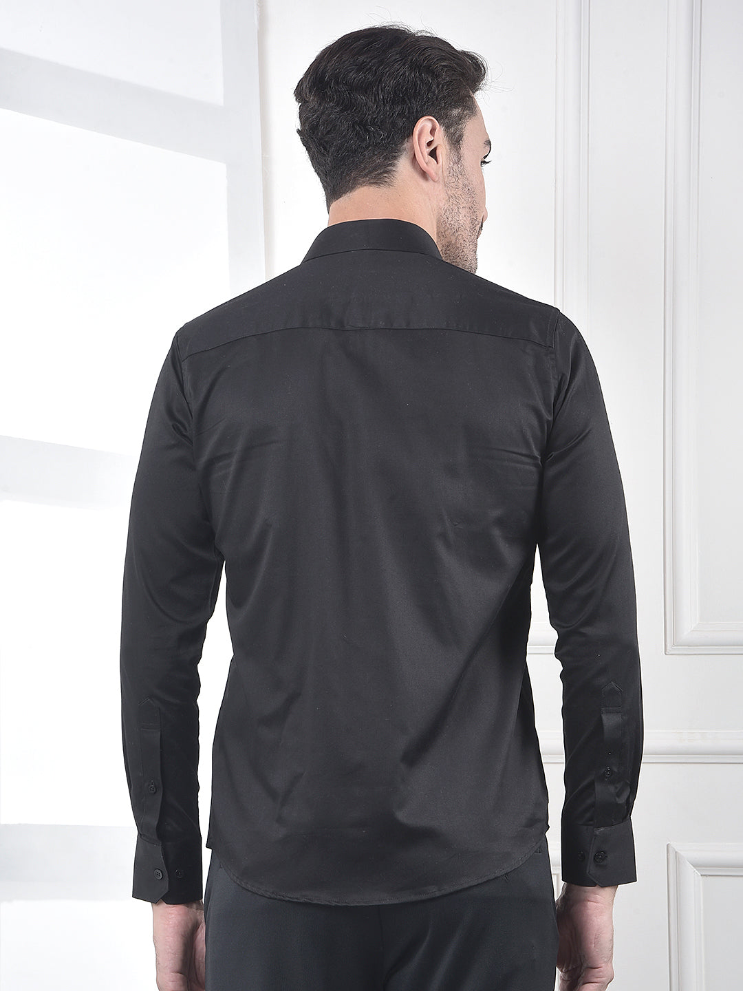 Sleek Style Black Shirt