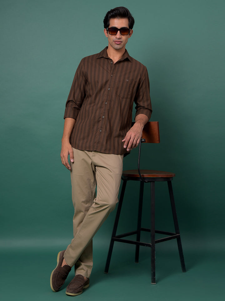 Fashion-Forward Khaki Trousers