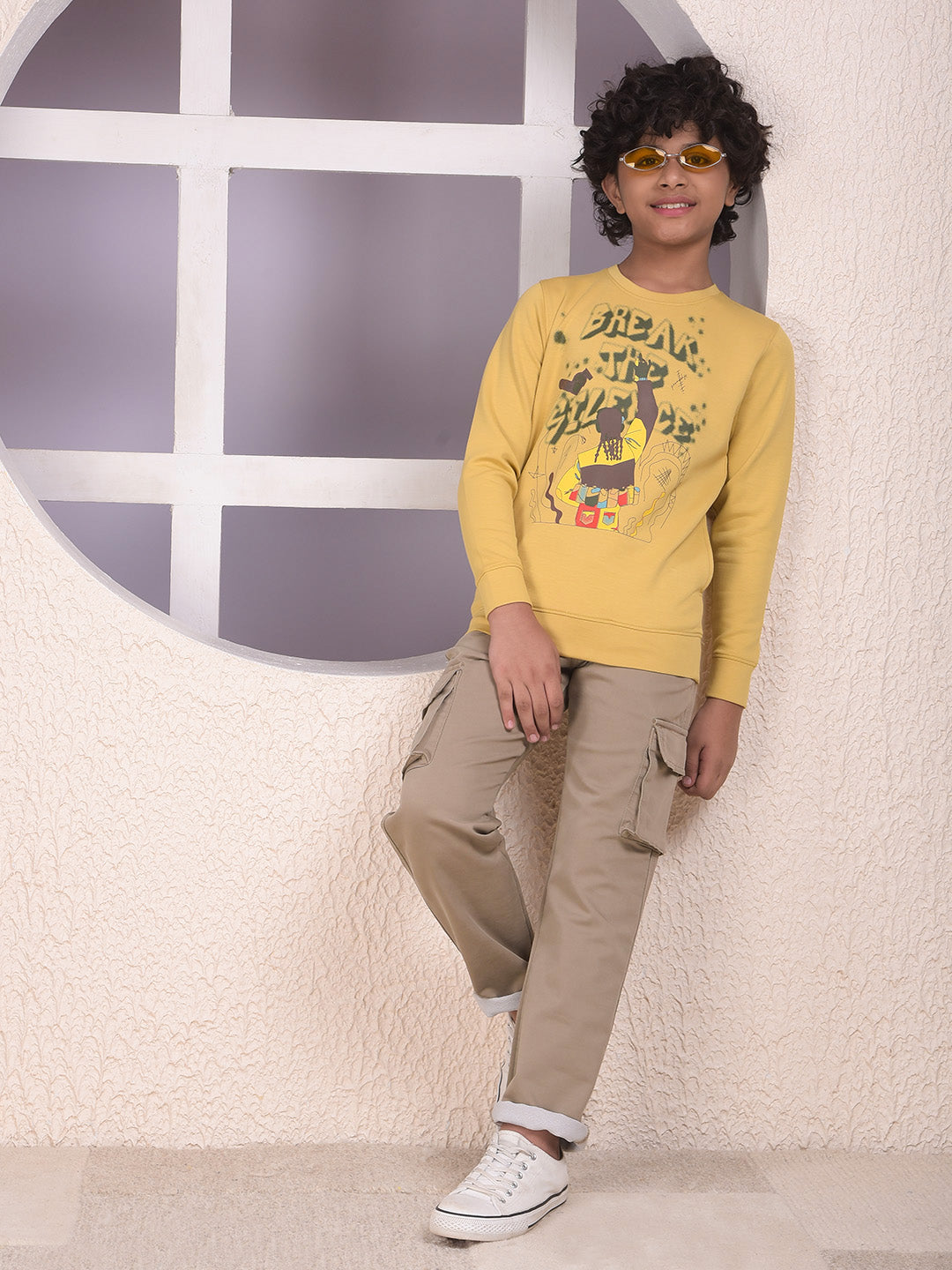 Urban Beige Baggy Cargo Jeans