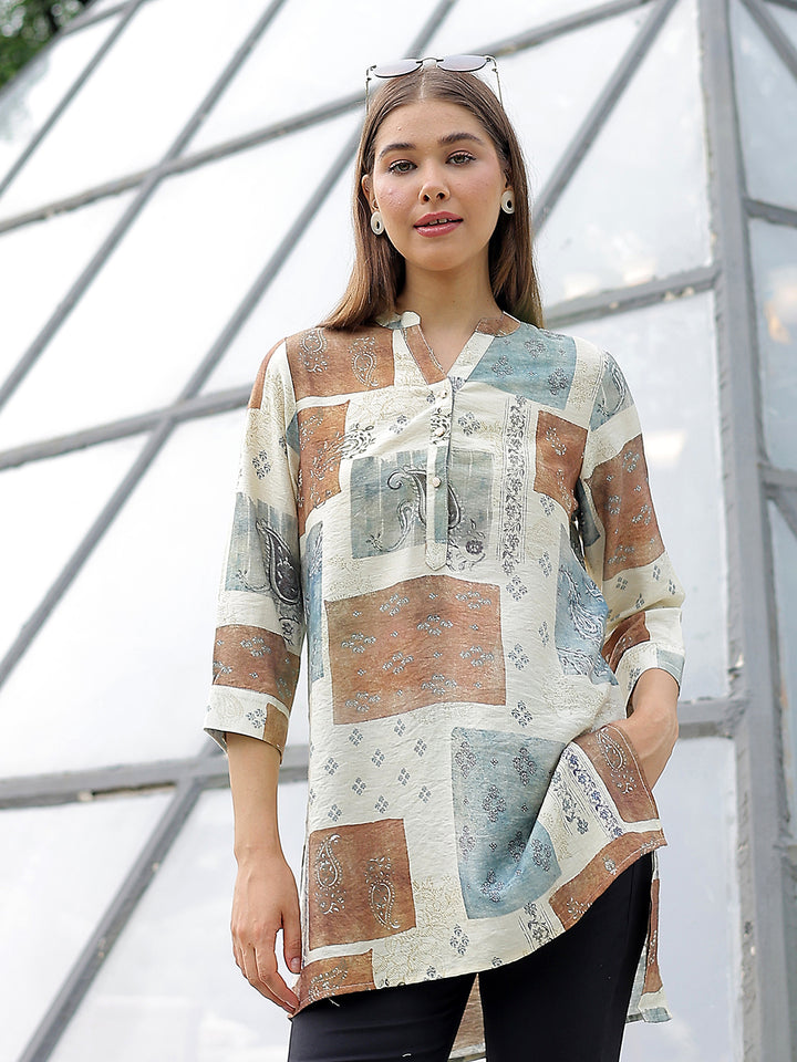 Linen Multicolor Graphic Print V-Neck Top