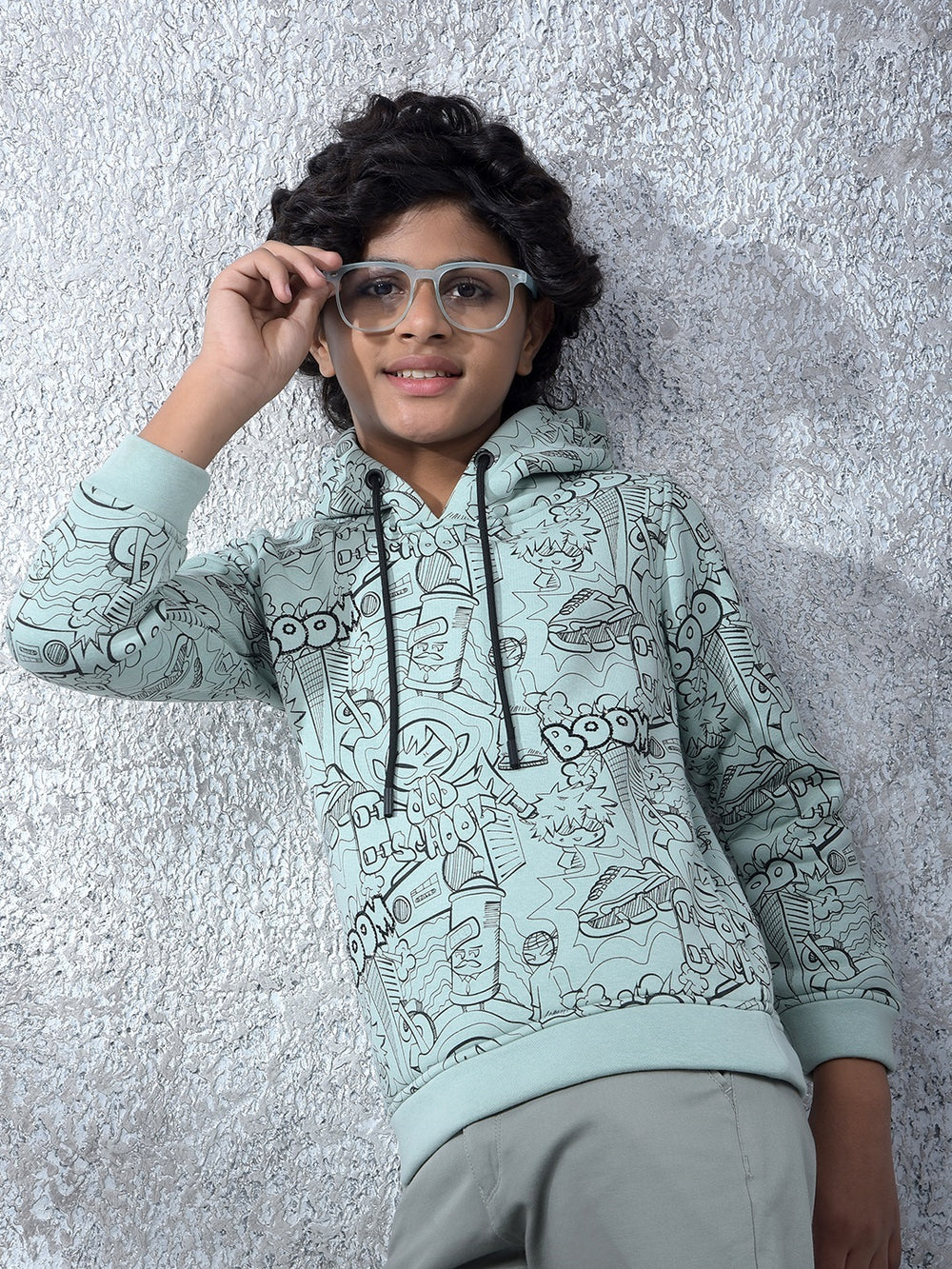 Green Graphic Print Hooded Neck Sweatshirt