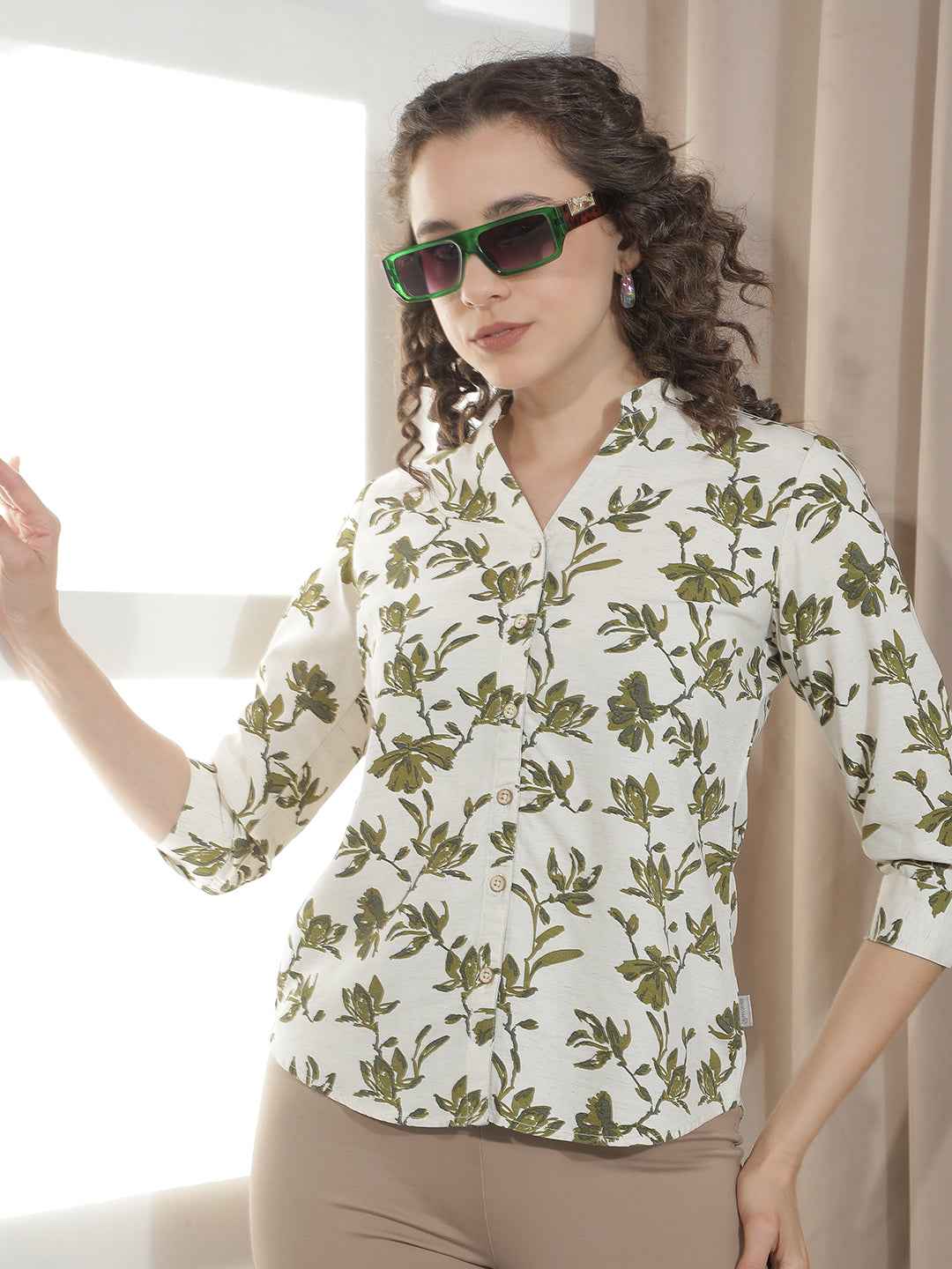 Green Floral Print V-Neck Linen Shirt