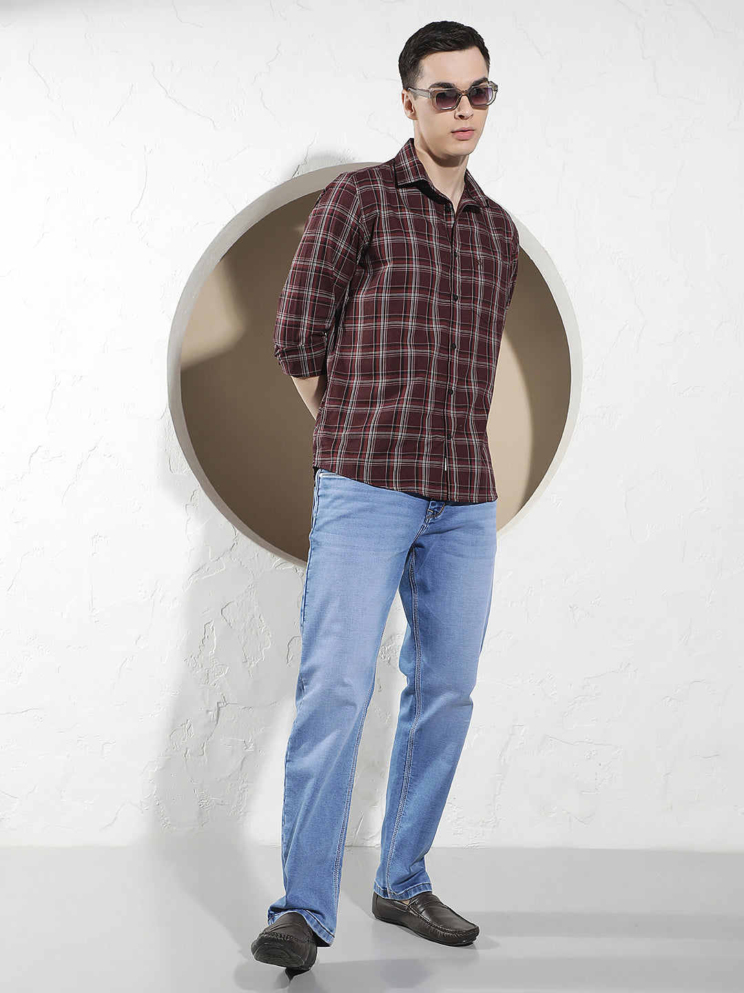 Structured Coastal Blue Straight Jeans