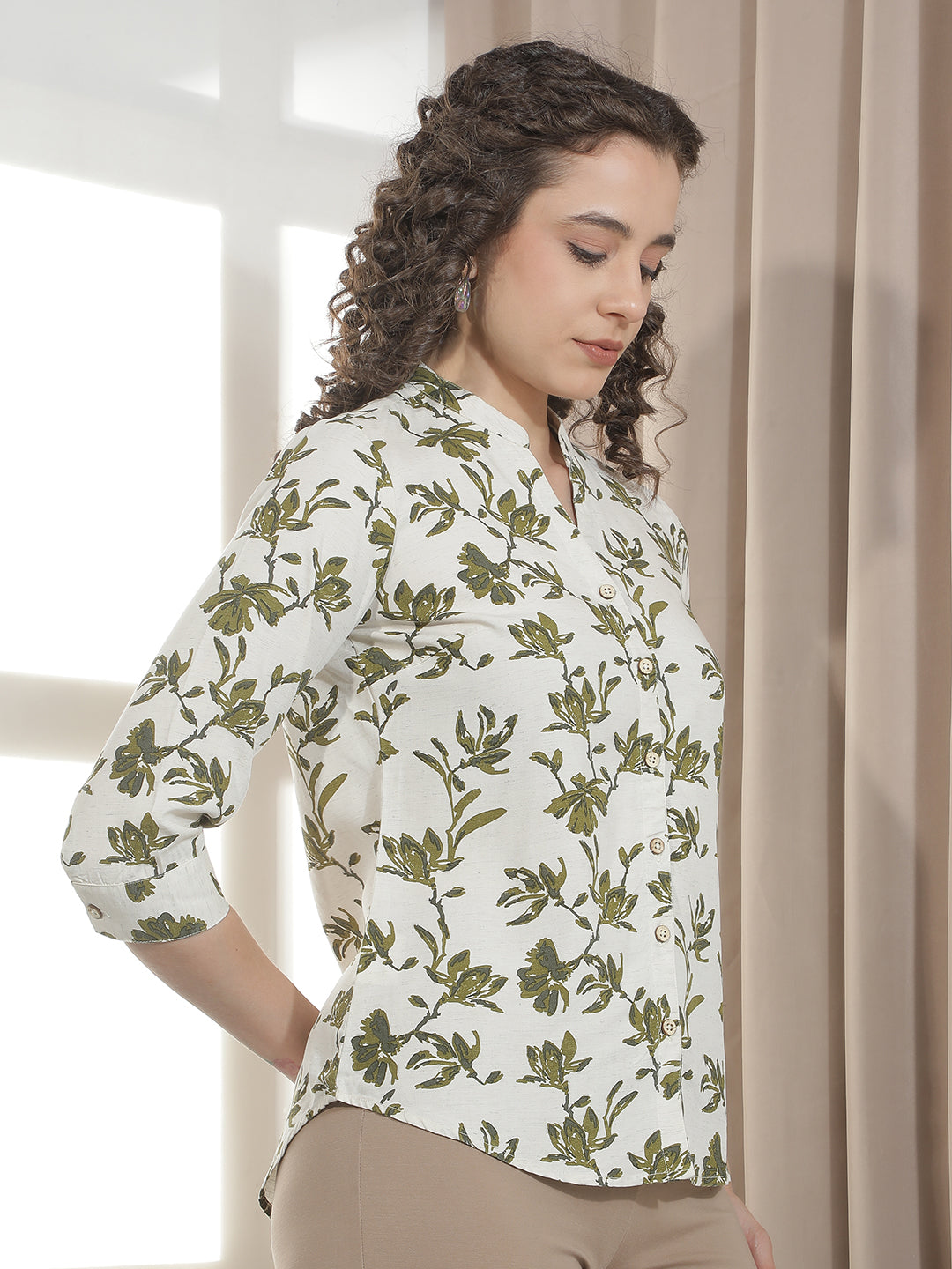 Green Floral Print V-Neck Linen Shirt