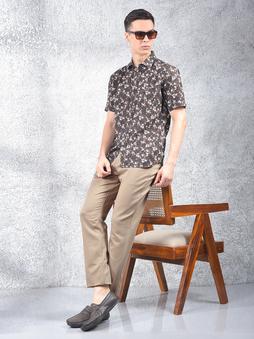 Modern Detailing Khaki Trousers