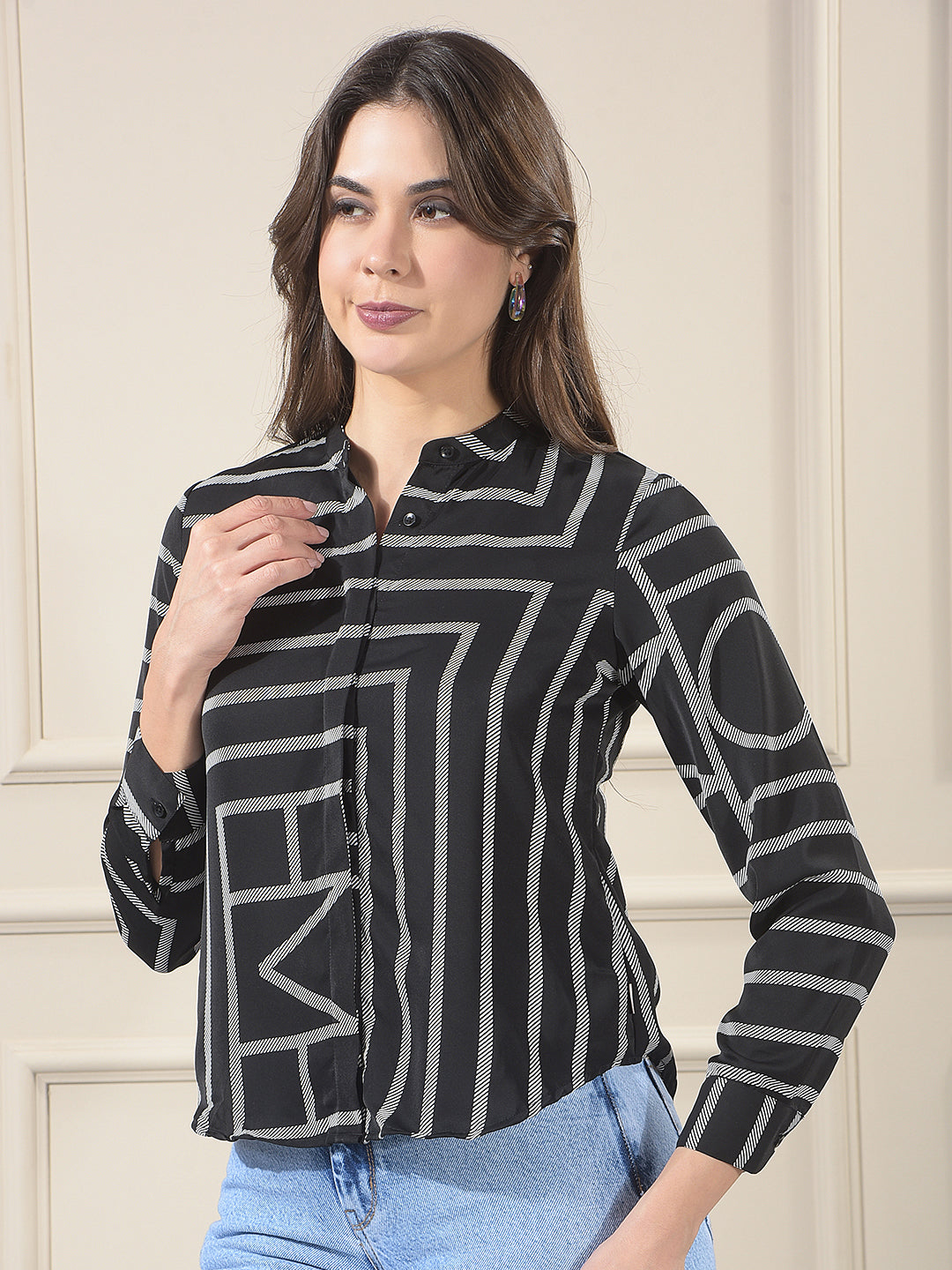 Black Printed V-Neck Shirt