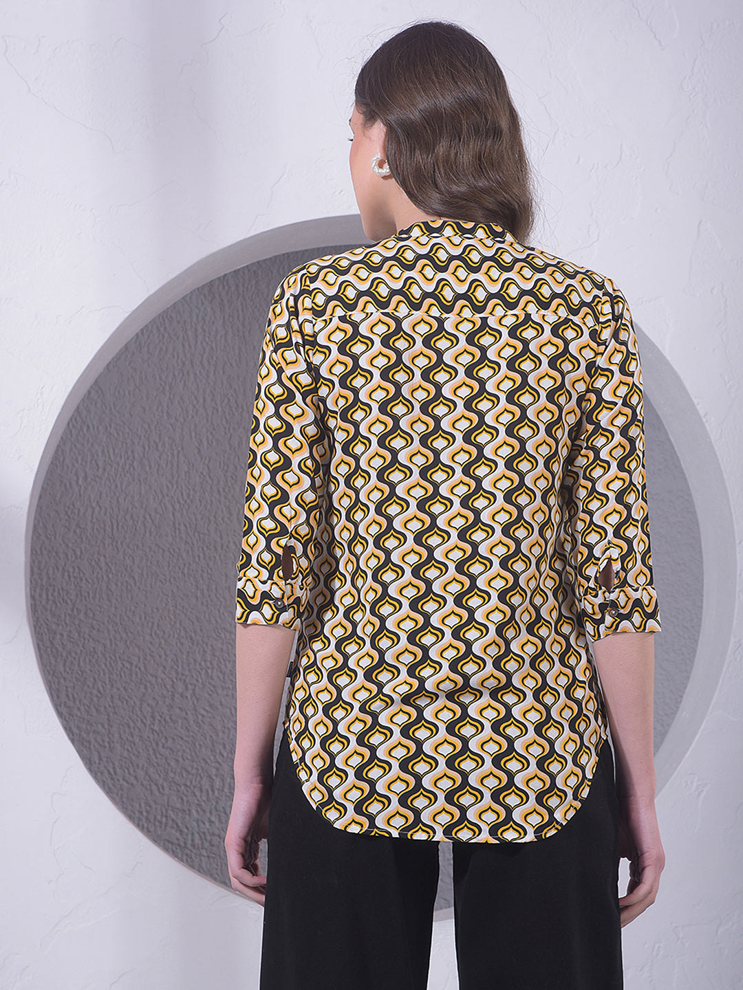  Motif Printed Top