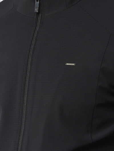 Trend-Forward Black Puffer Jacket