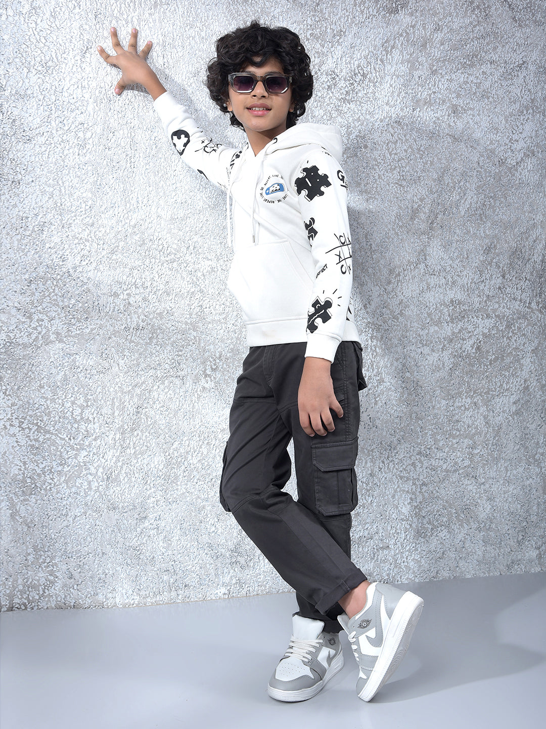 White Printed Hooded Neck Sweatshirt