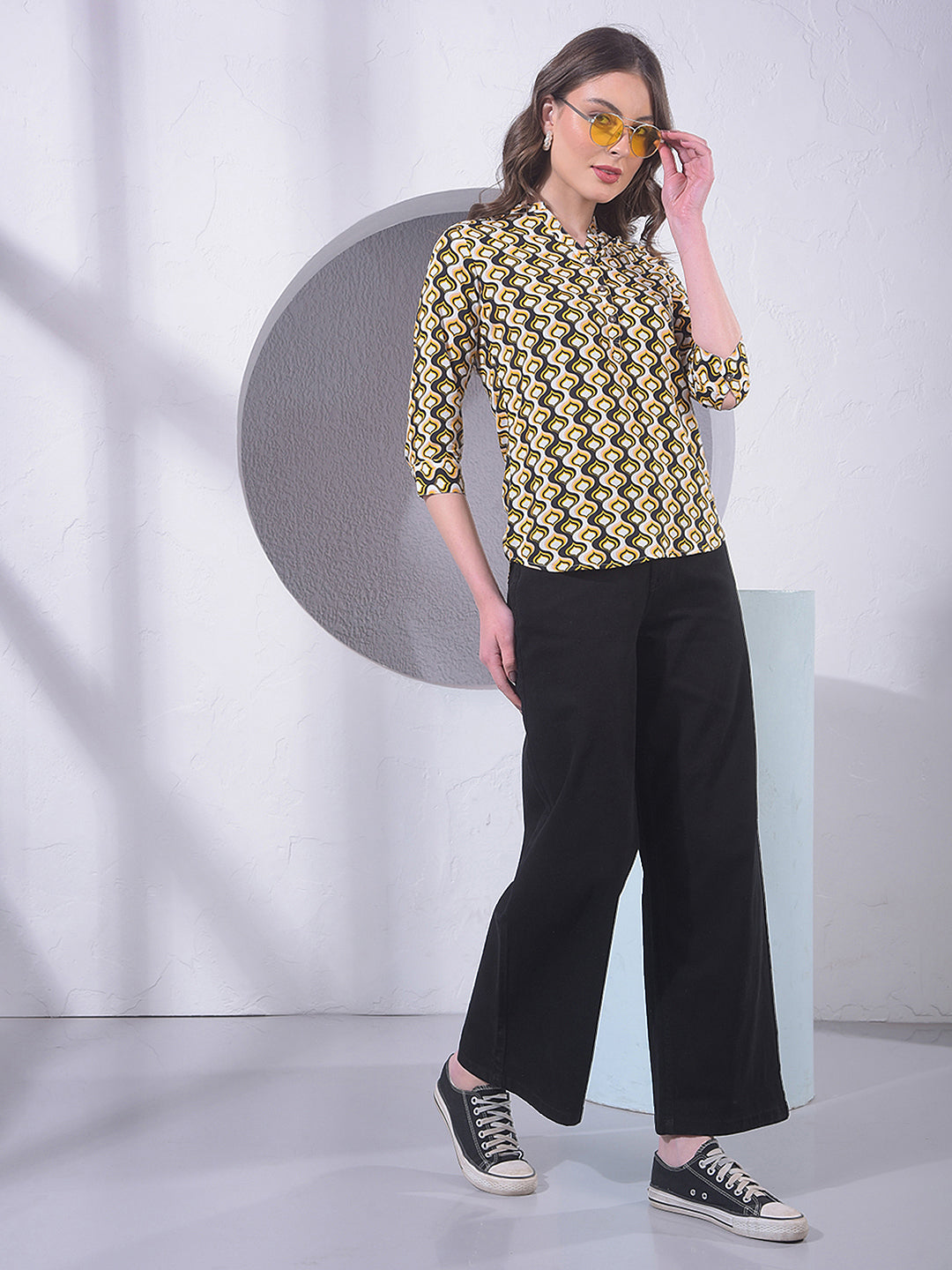  Motif Printed Top