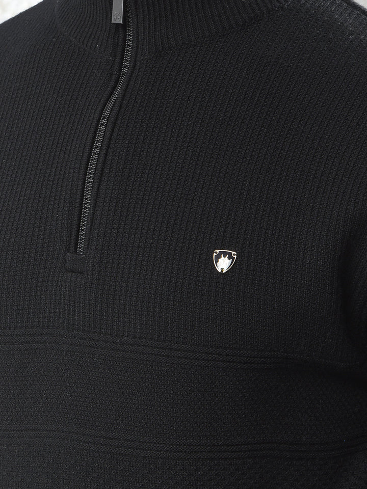Breathable Black Knitted Sweater