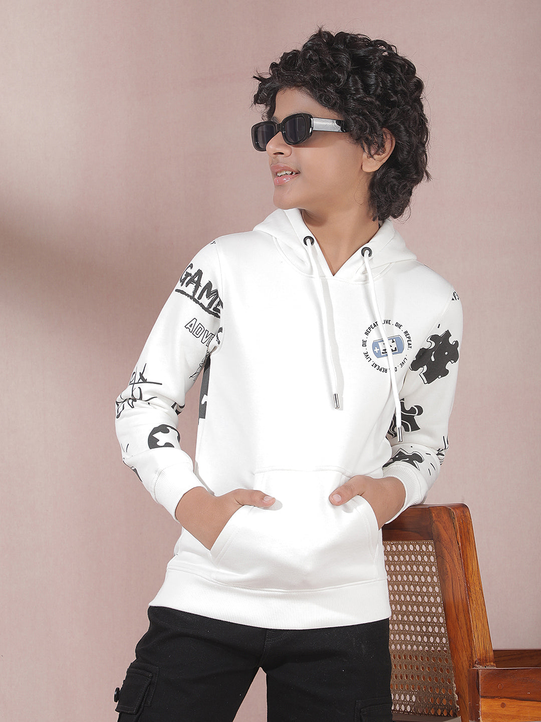 White Printed Hooded Neck Sweatshirt
