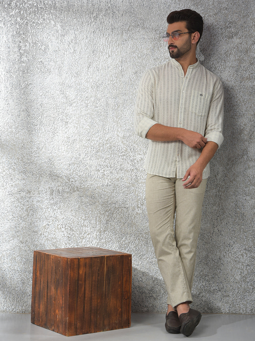 Urban Straight White Printed Shirt