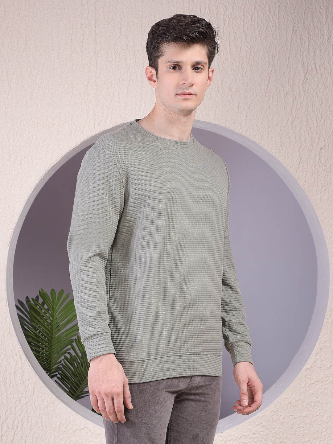 Lightweight Textured Knit Green Sweatshirt
