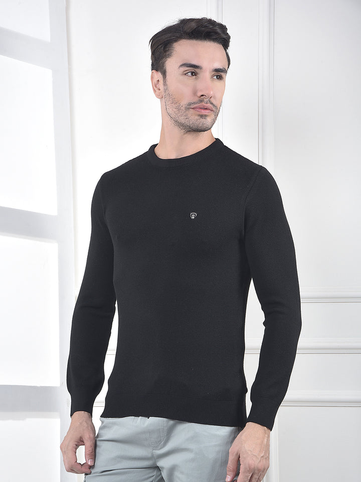 Flexible Black Knitted Sweater