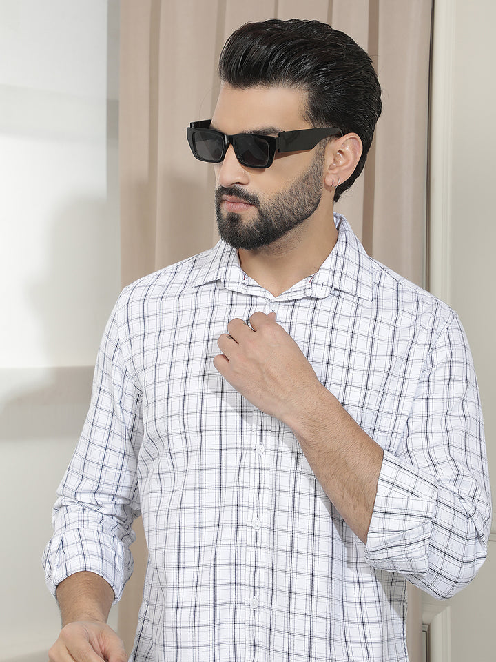Chic Arctic White Checked Shirt
