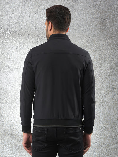Trend-Forward Black Puffer Jacket
