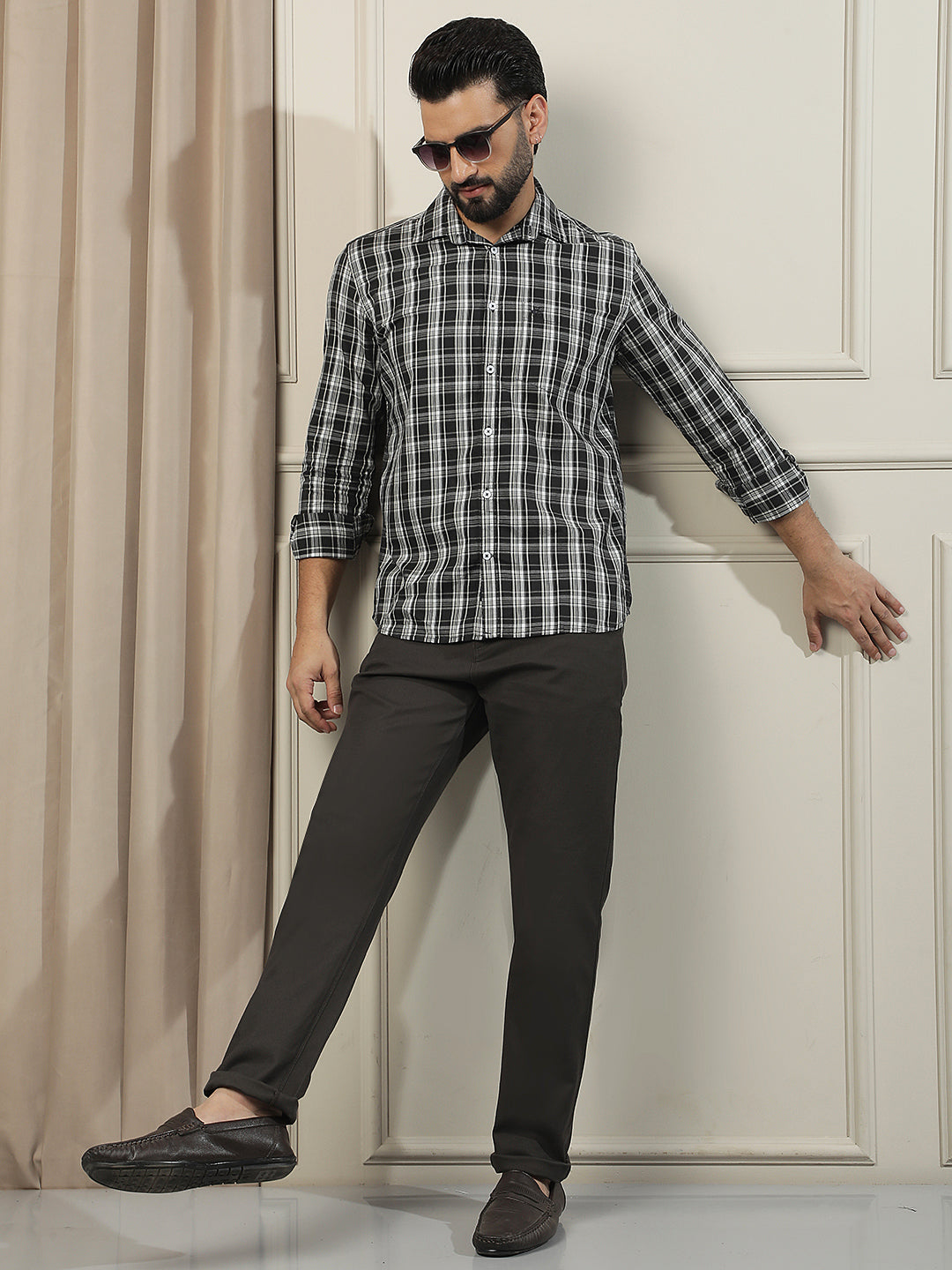 Olive Cotton Stretchable Dobby Trousers