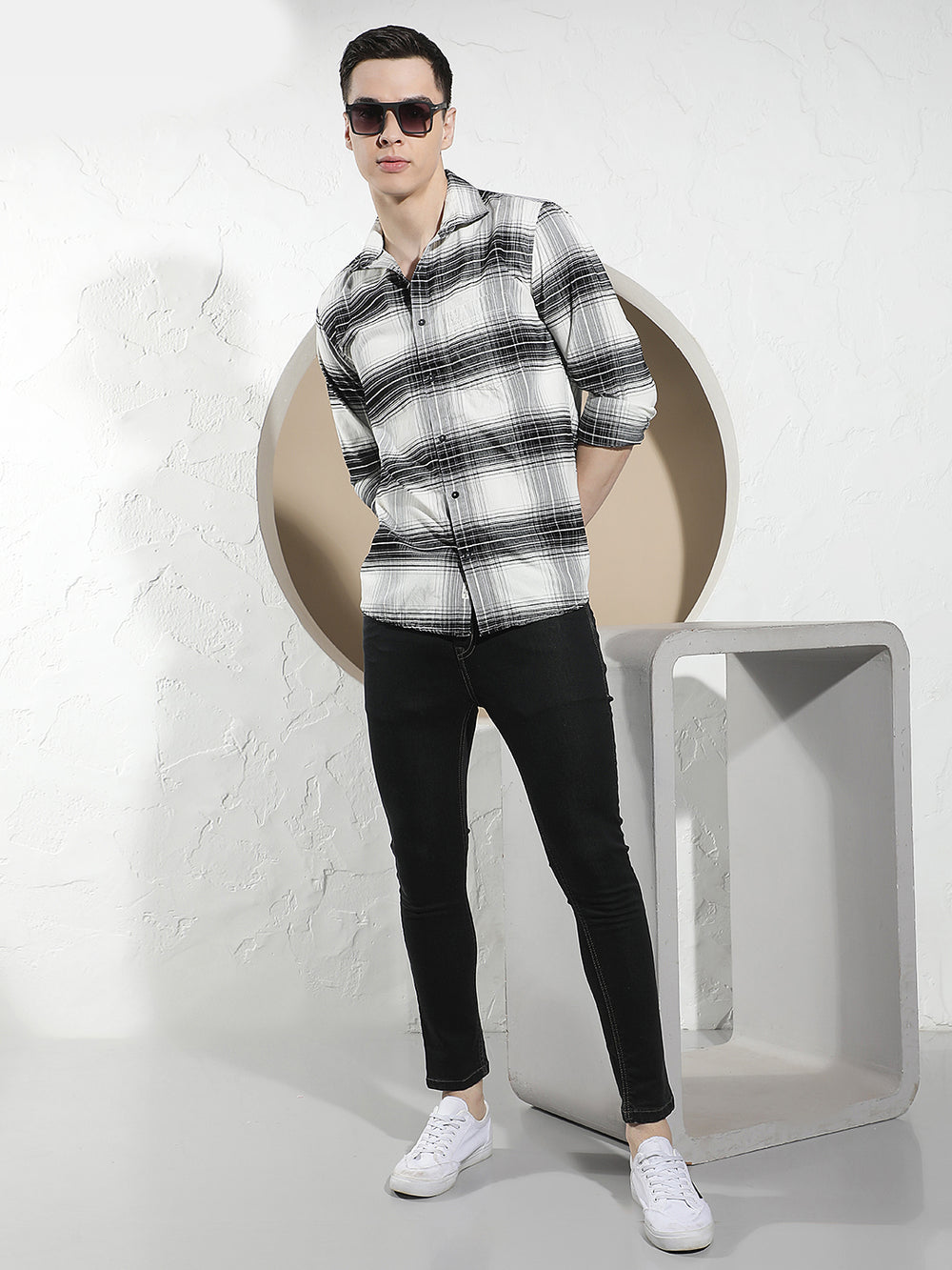 Sleek Pitch Black Skinny Jeans