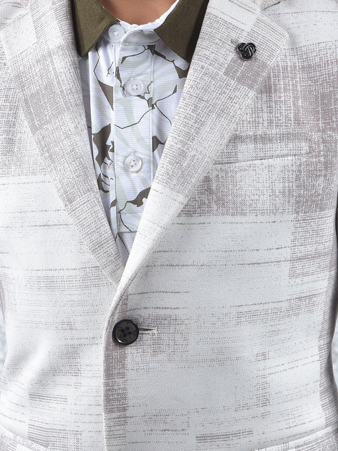 Cream Textured Single-Breasted Blazer