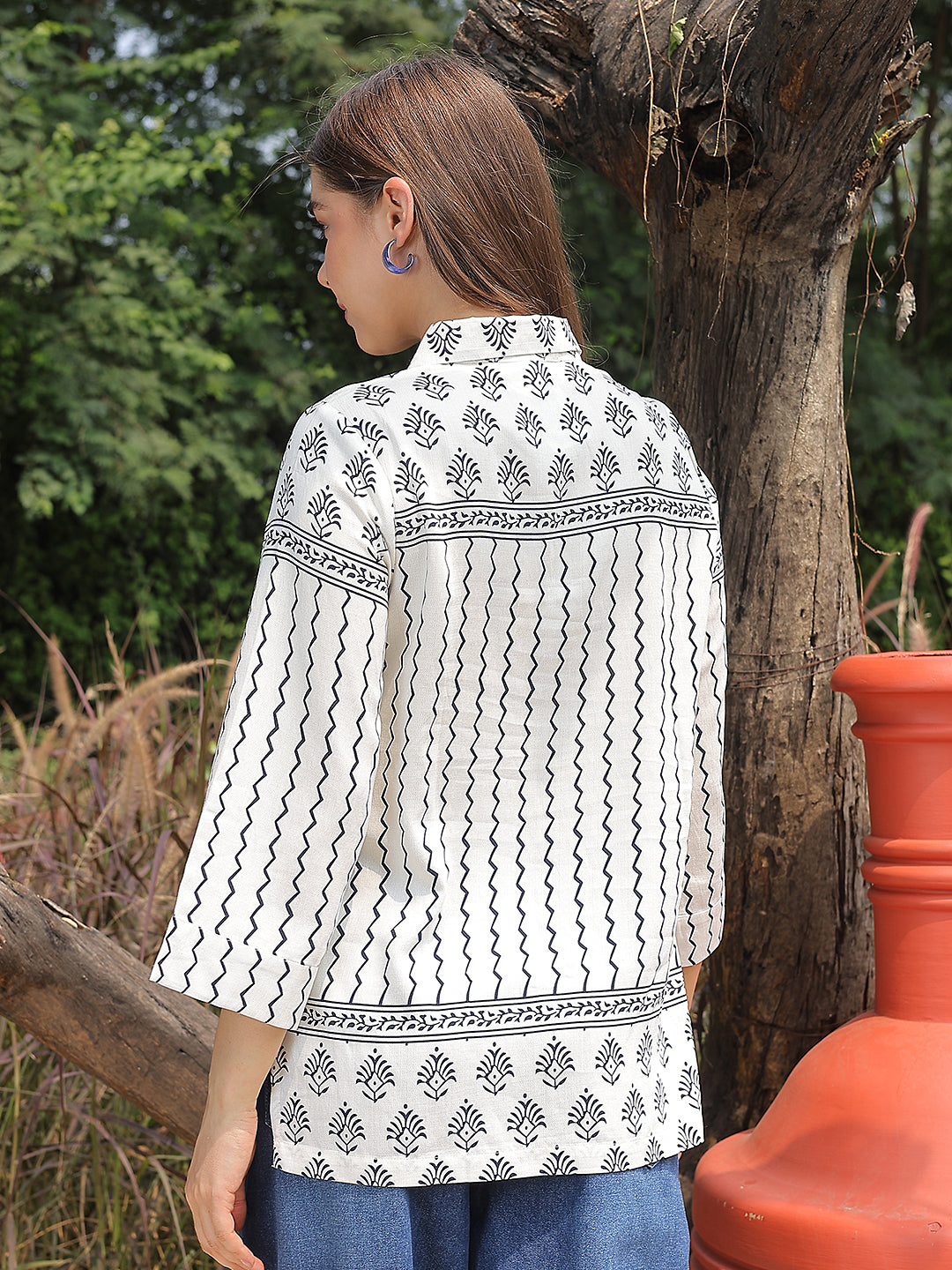 Off White Motifs Print Shirt