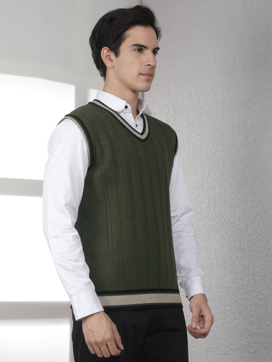 Olive Jacquard V-Neck Sleeveless Sweater