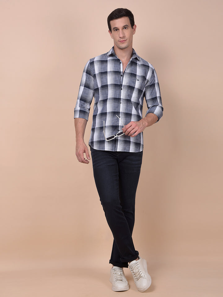 Classique Navy Blue Straight Jeans